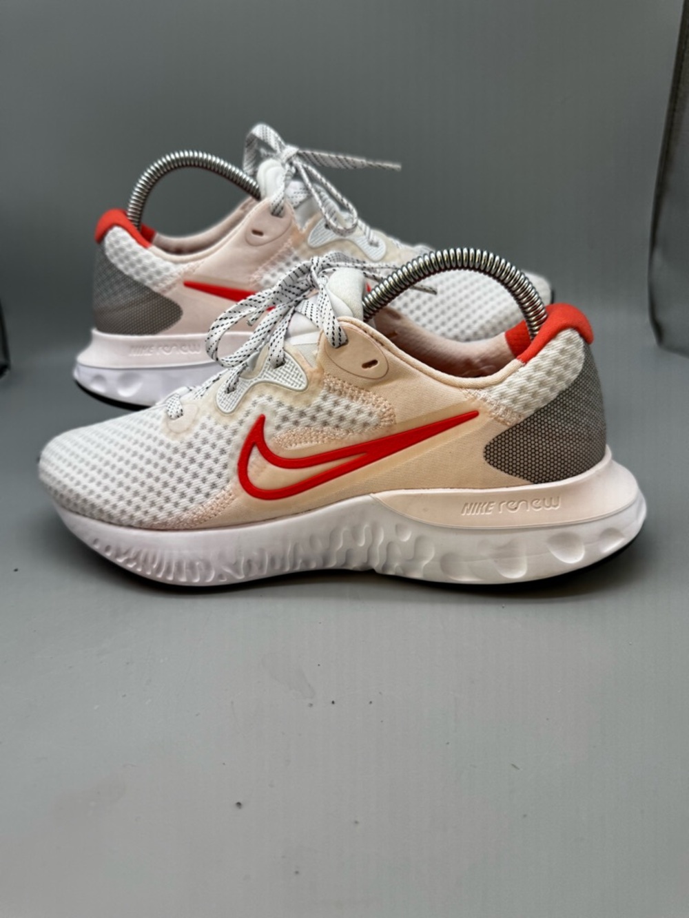 Nike Renew Running Sneakers Shoes White Magic Ember CU3505-105 Size 8.5